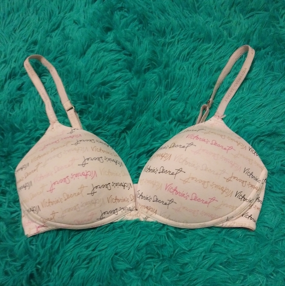 Victoria Secret Push up Bra 34D - Picture 1 of 5